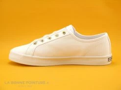 De gros ? Tommy Hilfiger FW0FW04848 - Basket Femme Blanche ✨ -Mustang Shop unnamed file 2795