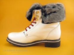 Bon marché ✨ Femme Hooper Henis Hera White Verni Fourrure ? Boots ⌛ 9 Bon marché ✨ Femme Hooper Henis Hera White Verni Fourrure ? Boots ⌛ -Mustang Shop unnamed file 5127